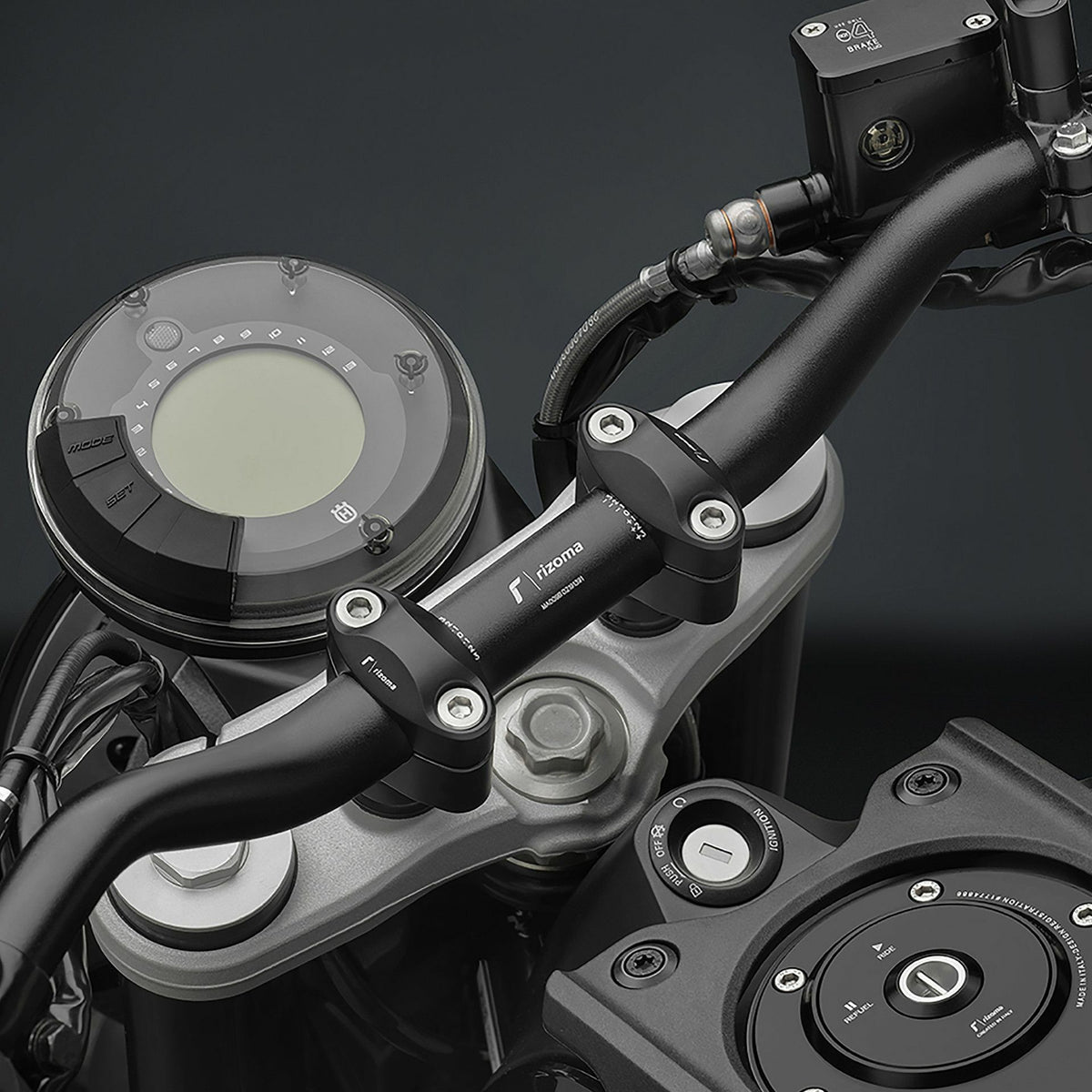 Handlebar Tapered Black Dia 22-29mm/H 55mm/W 740mm - 58-MA009B - RIZOMA