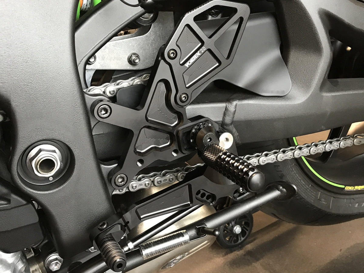 Rear Set Complete Blk Kaw - 3-RS403K - VORTEX
