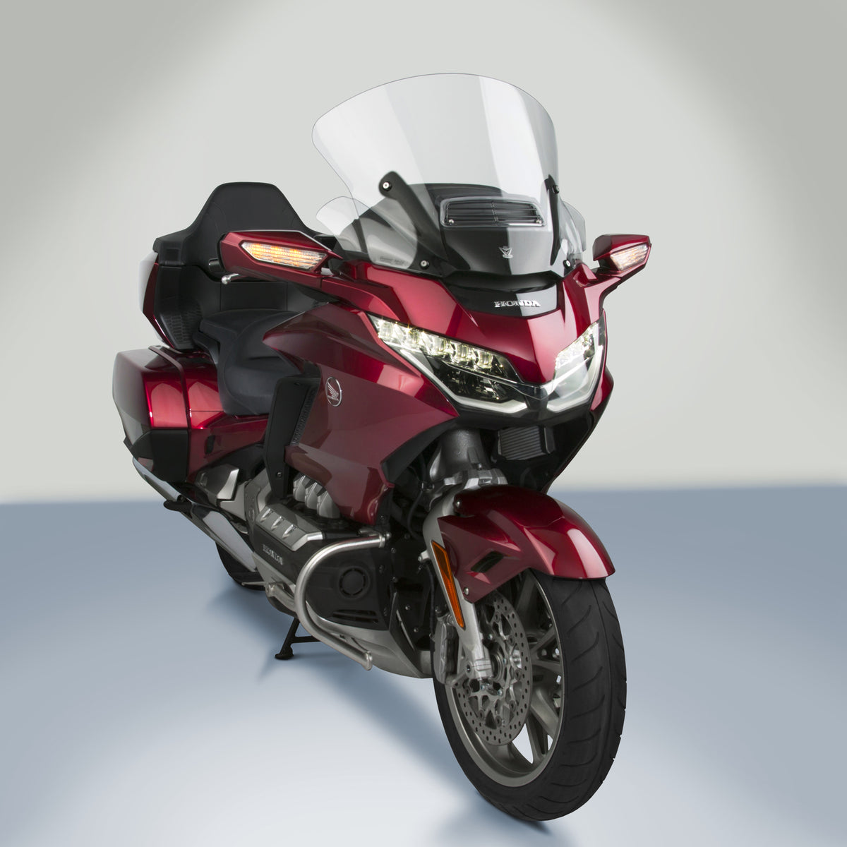 Vstream Windscreen Med Clear Hon - 562-5160C - National Cycle