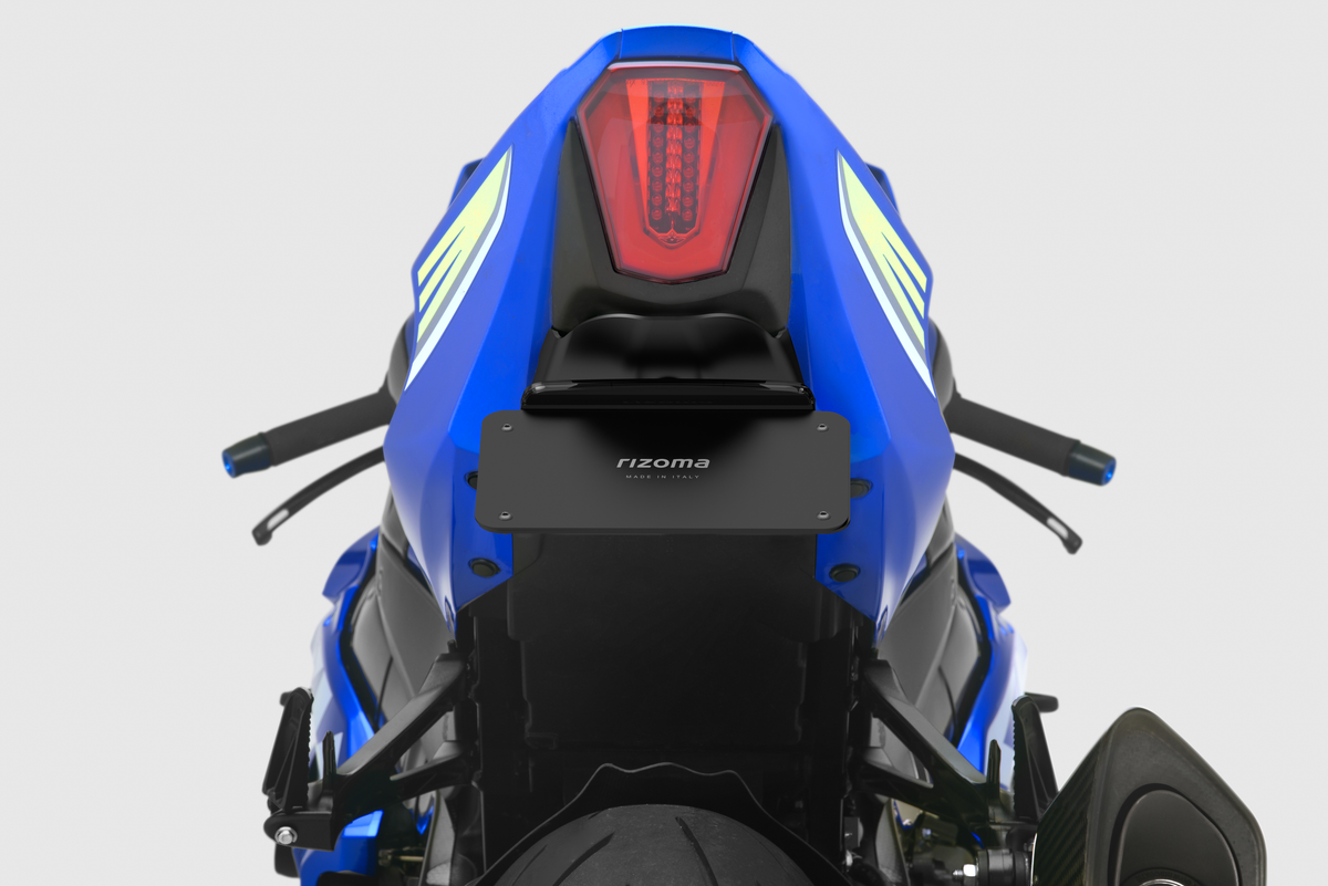 Flat-Out Fender Eliminator Suz - 58-PTU091B - RIZOMA